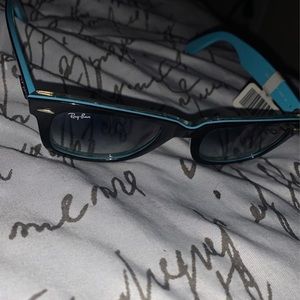 Ray ban Tiffany and CO. blue color new glasses